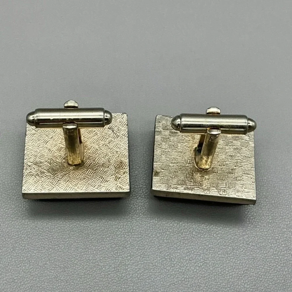 Vintage Roman Soldier Cufflinks Wood Grain Gold Tone Warrior Gladiator Men's